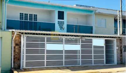 Casa à venda no Loteamento Ana Carolina I em Valinhos/SP
