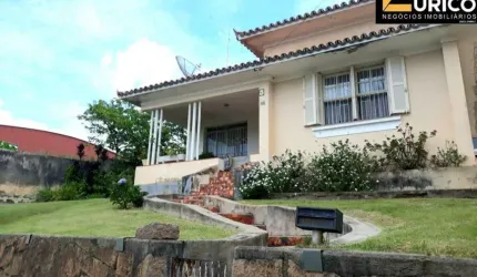 Casa à venda no Centro em Vinhedo/SP