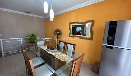 Casa à venda no Jardim Mirian em Vinhedo/SP
