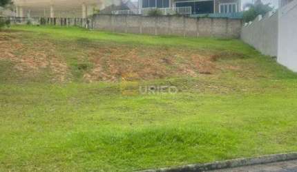 Terreno à venda no Condomínio Portal do Lago em Valinhos/SP