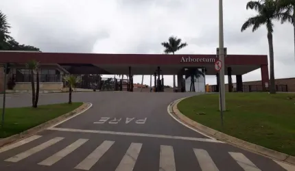 Terreno em Condomínio à venda no Condomínio Arboretum em Vinhedo/SP