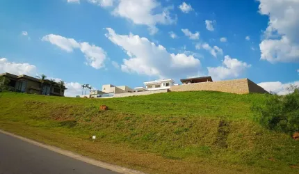 Terreno em Condomínio à venda no Monte Alegre em Vinhedo/SP