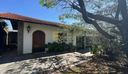 Casa em condomínio à venda no Condomínio Ypê Dourado em Valinhos/SP