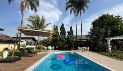 Casa em condomínio à venda no Condomínio Residencial Jardim Primavera em Louveira/SP
