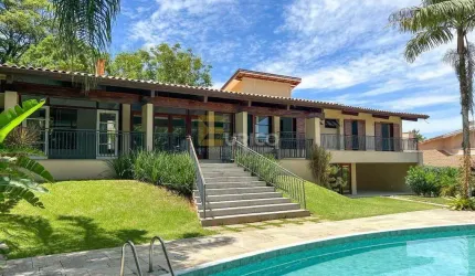 Casa de Luxo com 4 Suítes à Venda no Condomínio Marambaia- Vinhedo SP