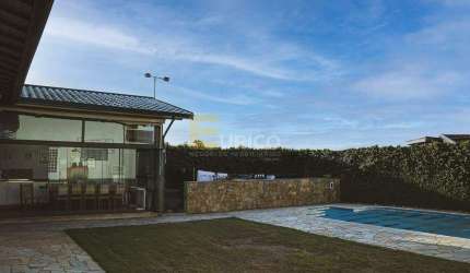 Casa em condomínio à venda no Condomínio Colinas dos Álamos em Valinhos/SP