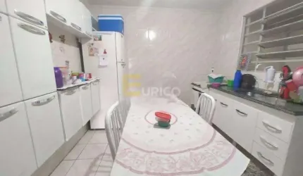 Casa à venda no Jardim São Marcos em Valinhos/SP