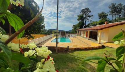 Casa à venda no Recanto dos Canjaranas em Vinhedo/SP