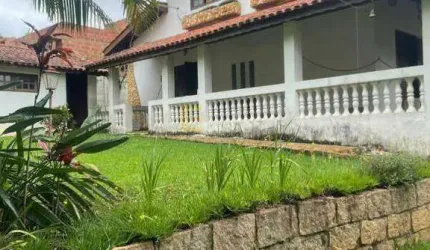 Linda chácara de 1000m² localizada em condomínio fechado, terreno plano na Cidade de Vinhedo/SP