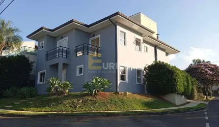 Casa em condomínio à venda no Condomínio Vivenda das Cerejeiras em Valinhos/SP