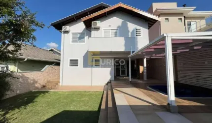 Sobrado à Venda no Condomínio Recanto dos Paturis em Vinhedo/SP