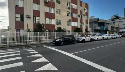 Apartamento para aluguel, 2 quarto(s),  Kobrasol, São José - AP637