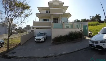 Casa para aluguel, 3 quarto(s),  Pedra Branca, Palhoça - CA671