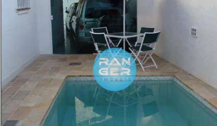 Casa com 4 dormitórios e piscina à venda na Ponta da Praia - Santos/SP