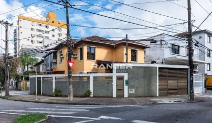 Casa com 3 dormitórios à venda, 250 m² por R$ 2.000.000 - Embaré - Santos/SP