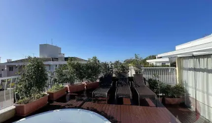 Cobertura para Venda em Florianópolis, Campeche, 4 dormitórios, 2 suítes, 5 banheiros, 4 vagas