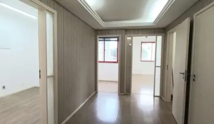 Sala Comercial para Venda em Florianópolis, Centro, 2 banheiros, 1 vaga