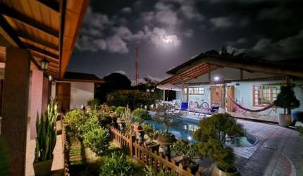 Casa para Venda em Florianópolis, Armação do Pântano do Sul, 4 dormitórios, 2 suítes, 3 banheiros, 3 vagas