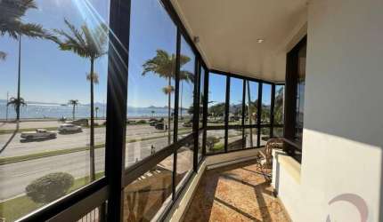 Apartamento para Venda em Florianópolis, Agronômica, 3 dormitórios, 3 suítes, 4 banheiros, 2 vagas