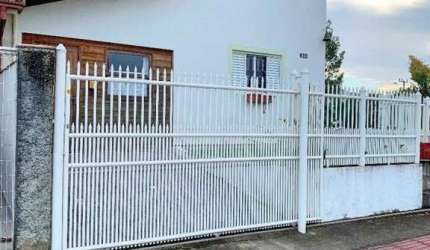 Casa para Venda em Florianópolis, Carianos, 4 dormitórios, 3 suítes, 5 banheiros, 6 vagas