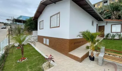Casa para Venda em Florianópolis, Carvoeira, 3 dormitórios, 1 suíte, 2 banheiros, 1 vaga