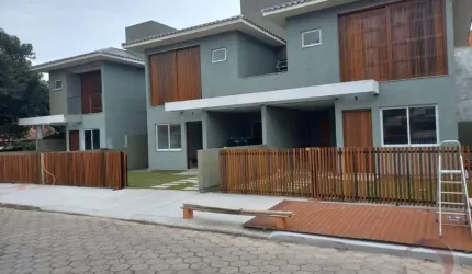 Casa para Venda em Florianópolis, Campeche, 2 dormitórios, 1 suíte, 3 banheiros, 1 vaga