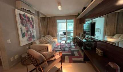 Apartamento para Venda em Florianópolis, Centro, 2 dormitórios, 2 suítes, 3 banheiros, 2 vagas