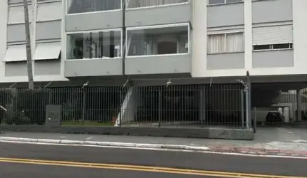 Apartamento para Venda em Florianópolis, Abraão, 3 dormitórios, 1 suíte, 3 banheiros, 1 vaga