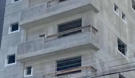 Apartamento para Venda em Florianópolis, Centro, 2 dormitórios, 2 suítes, 3 banheiros, 1 vaga