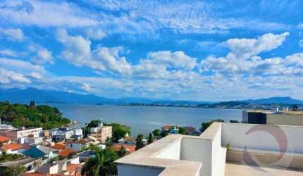 Cobertura para Venda em Florianópolis, Bom Abrigo, 3 dormitórios, 1 suíte, 3 banheiros, 2 vagas