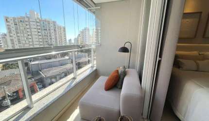 Apartamento para Venda em Florianópolis, Centro, 1 dormitório, 1 banheiro, 1 vaga