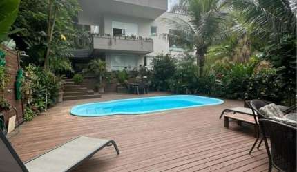 Casa para Venda em Florianópolis, Cacupé, 4 dormitórios, 4 suítes, 5 banheiros, 3 vagas