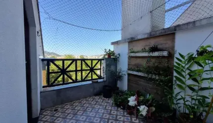 Cobertura para Venda em Florianópolis, Itacorubi, 5 dormitórios, 2 suítes, 3 banheiros, 1 vaga