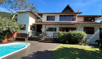 Casa para Venda em Florianópolis, Campeche, 5 dormitórios, 1 suíte, 4 banheiros, 4 vagas
