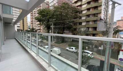 Apartamento para Venda em Florianópolis, Centro, 3 dormitórios, 1 suíte, 2 banheiros, 2 vagas
