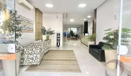 Loja para Venda em Florianópolis, Itacorubi, 1 banheiro, 1 vaga