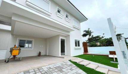Casa para Venda em Florianópolis, Daniela, 3 dormitórios, 3 suítes, 4 banheiros, 3 vagas