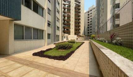 Apartamento para Venda em Florianópolis, Centro, 4 dormitórios, 2 suítes, 4 banheiros, 3 vagas