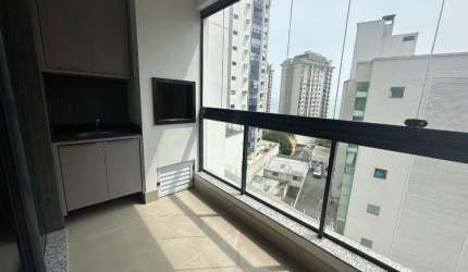 Apartamento para Venda em Florianópolis, Agronômica, 2 dormitórios, 2 suítes, 3 banheiros, 3 vagas