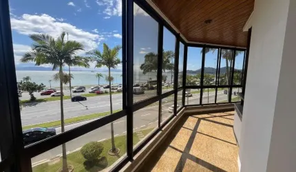 Apartamento para Venda em Florianópolis, Agronômica, 4 dormitórios, 2 suítes, 5 banheiros, 2 vagas
