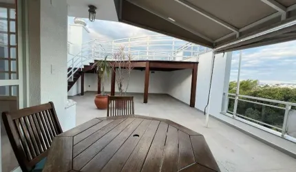 Cobertura para Venda em Florianópolis, Jurerê Internacional, 3 dormitórios, 1 suíte, 5 banheiros, 1 vaga