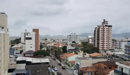Apartamento para Venda em Florianópolis, Balneário, 2 dormitórios, 2 suítes, 3 banheiros, 2 vagas