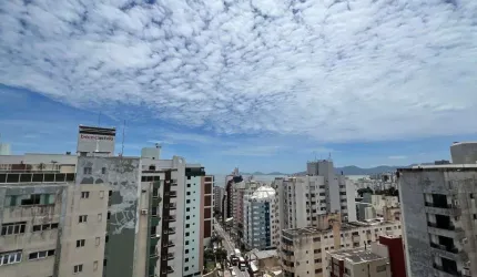 Apartamento para Venda em Florianópolis, Centro, 3 dormitórios, 1 suíte, 3 banheiros, 1 vaga