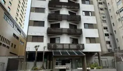 Apartamento para Venda em Florianópolis, Centro, 3 dormitórios, 1 suíte, 3 banheiros, 1 vaga