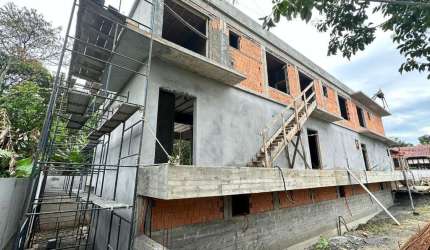 Sítio para Venda em Florianópolis, Córrego Grande, 3 dormitórios, 3 suítes, 4 banheiros, 2 vagas