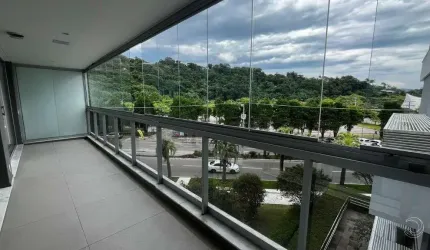 Apartamento para Venda em Florianópolis, Jurerê Internacional, 2 dormitórios, 1 suíte, 3 banheiros, 2 vagas