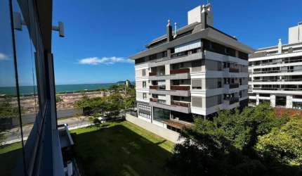 Apartamento para Venda em Florianópolis, Jurerê, 3 dormitórios, 3 suítes, 4 banheiros, 2 vagas