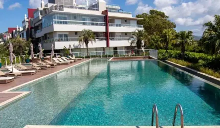 Apartamento para Venda em Florianópolis, Campeche, 3 dormitórios, 1 suíte, 3 banheiros, 2 vagas