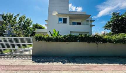 Casa para Venda em Florianópolis, Barra Da Lagoa, 3 dormitórios, 1 suíte, 3 banheiros, 1 vaga