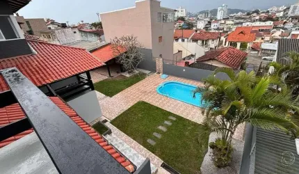 Casa para Venda em Florianópolis, Jardim Atlântico, 3 dormitórios, 1 suíte, 2 banheiros, 2 vagas